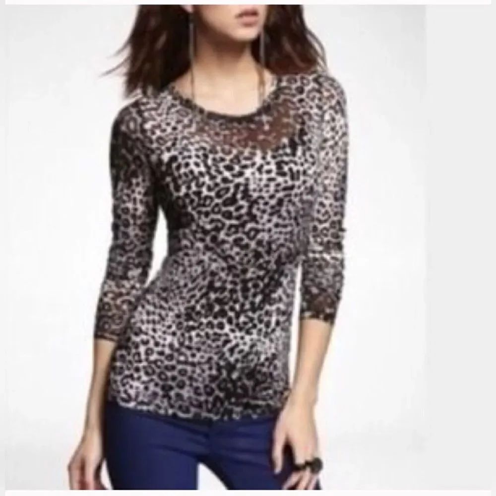 ✨WOMEN'S EXPRESS SHEET ANIMAL PRINT SHIRT✨